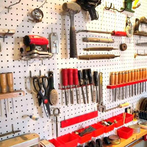 Garage Equipment & Tools